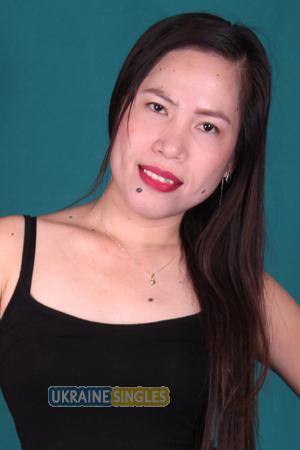 157731 - Rowena Age: 37 - Philippines