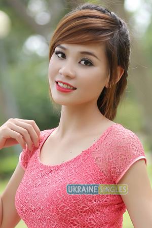 226728 - Thi Minh Trang Age: 32 - Vietnam