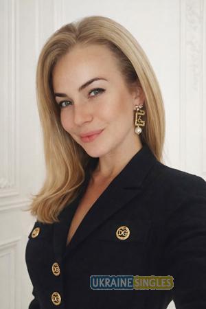 226952 - Vironika Age: 40 - Ukraine