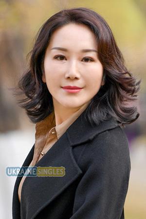 Hot Asian Women Single Asian Woman